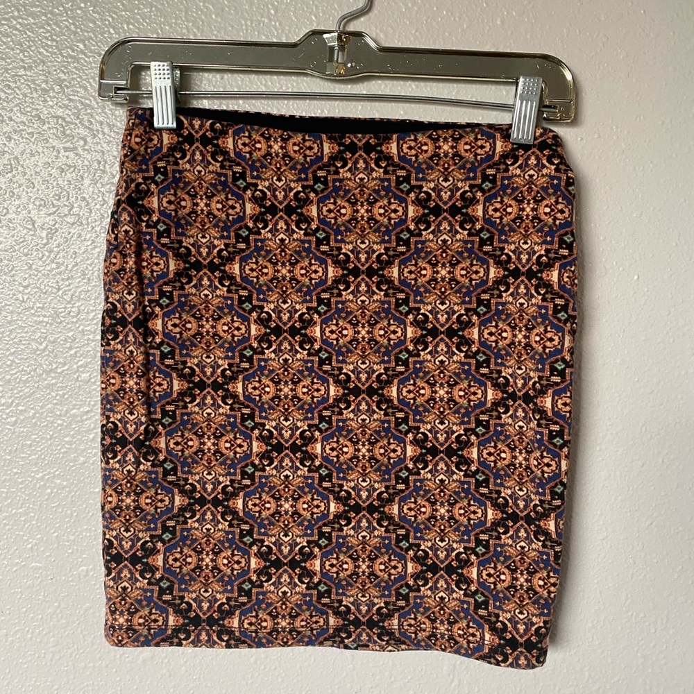Forever 21 Skirt Medium